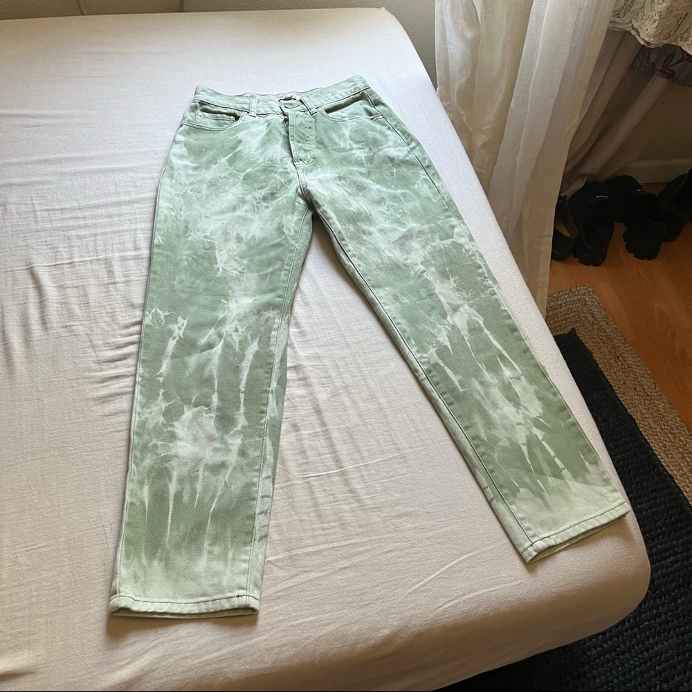 VERGE GIRL green tie dye denim straight leg cropped jeans‎